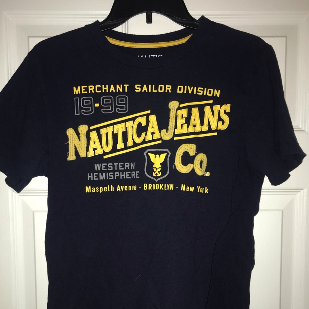 Nautica t shirt.